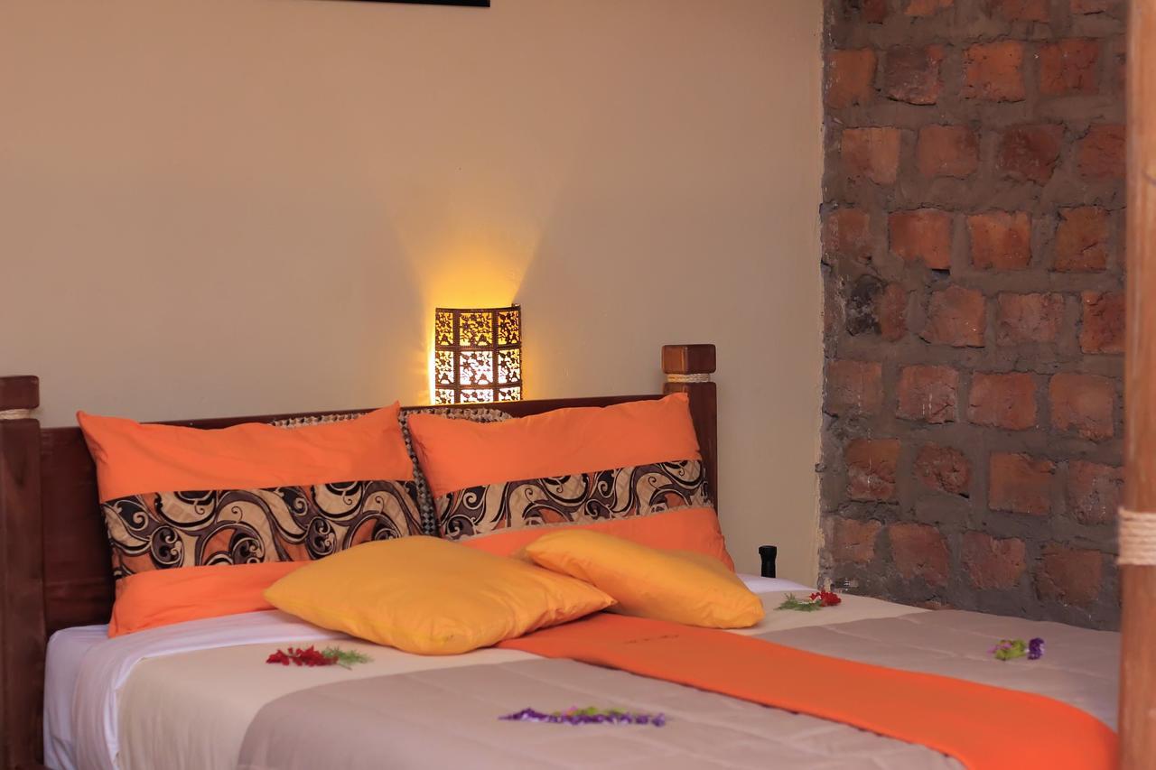 Lake Mulehe Gorilla Lodge Kisoro Kültér fotó