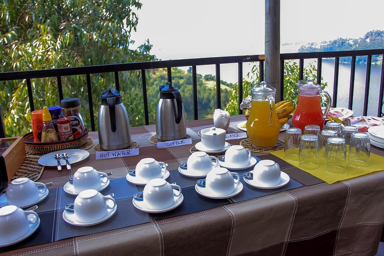 Lake Mulehe Gorilla Lodge Kisoro Kültér fotó